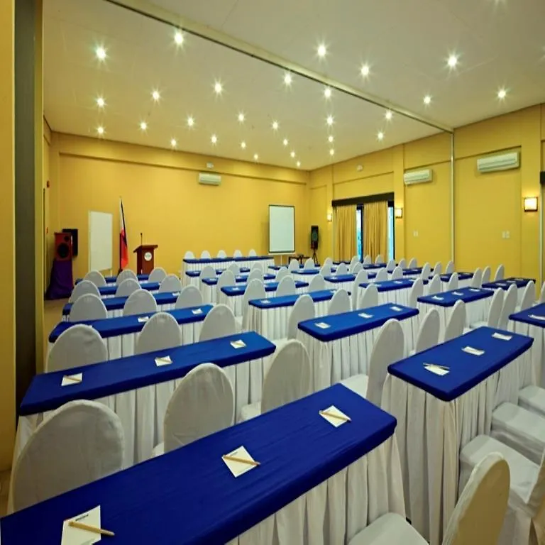 Microtel By Wyndham Davao